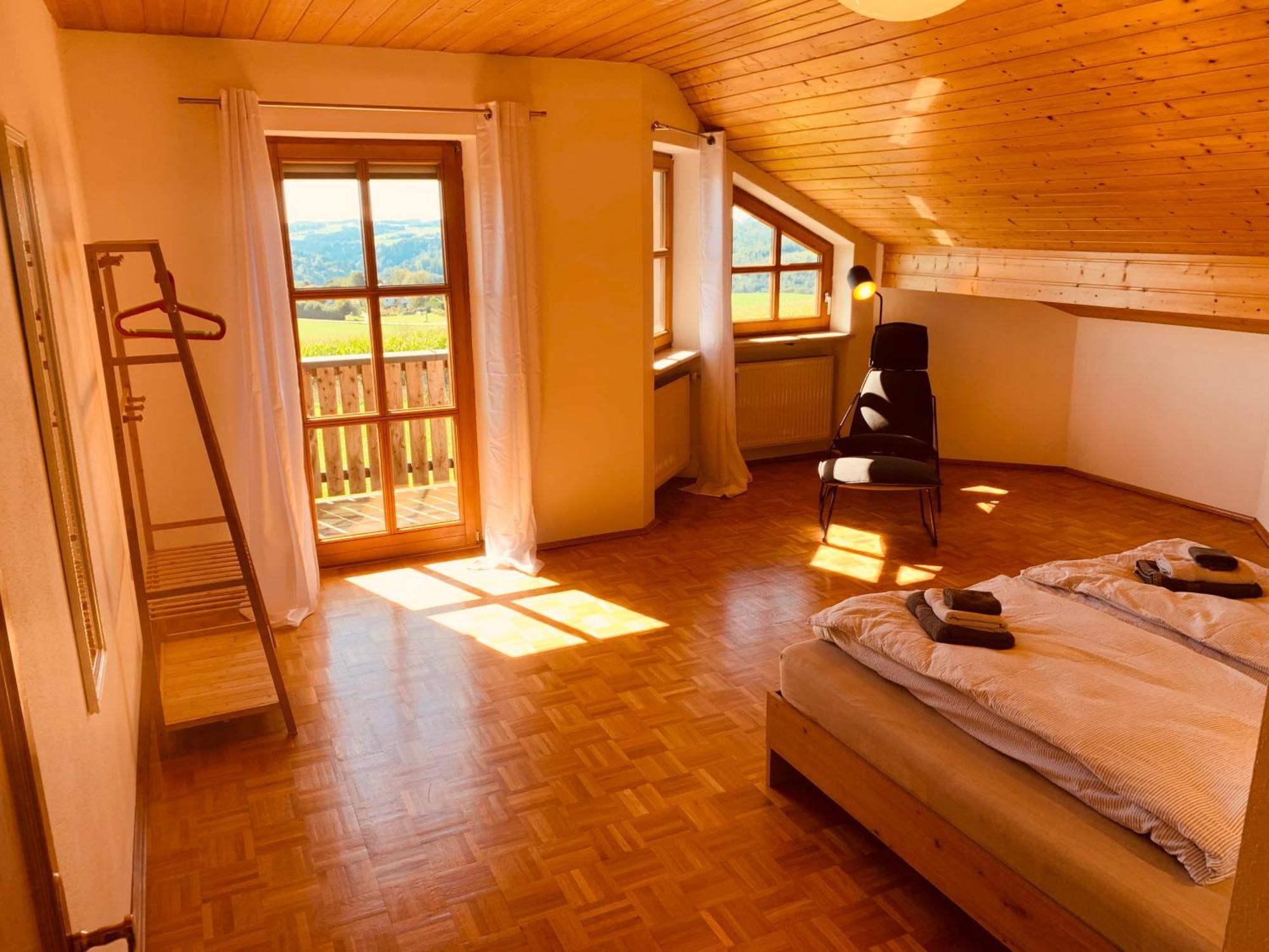 Adlerhorst, 4 Schlafzimmer, Blick In Die Alpen, Parkplatz Thyrnau Luaran gambar