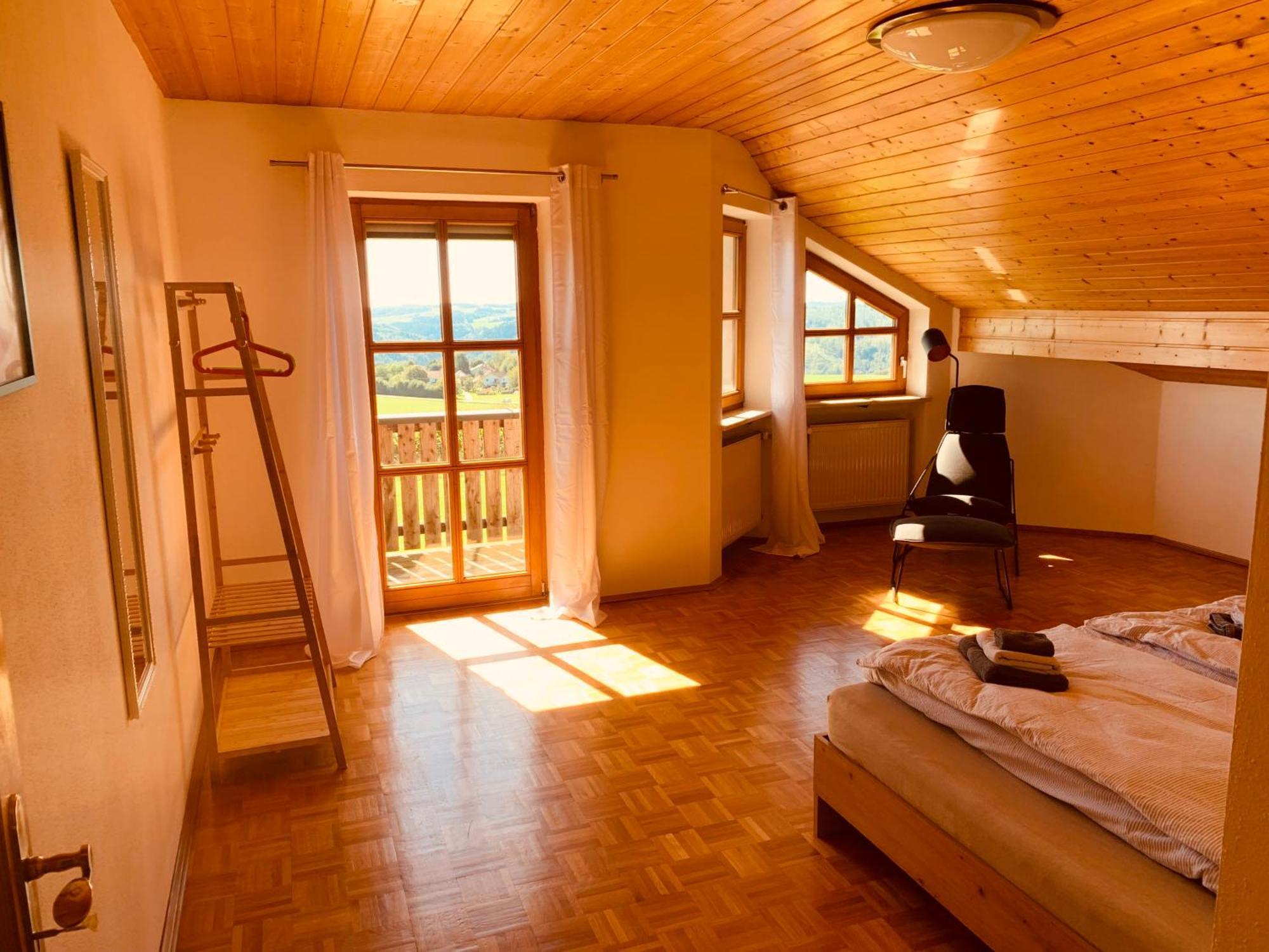 Adlerhorst, 4 Schlafzimmer, Blick In Die Alpen, Parkplatz Thyrnau Luaran gambar